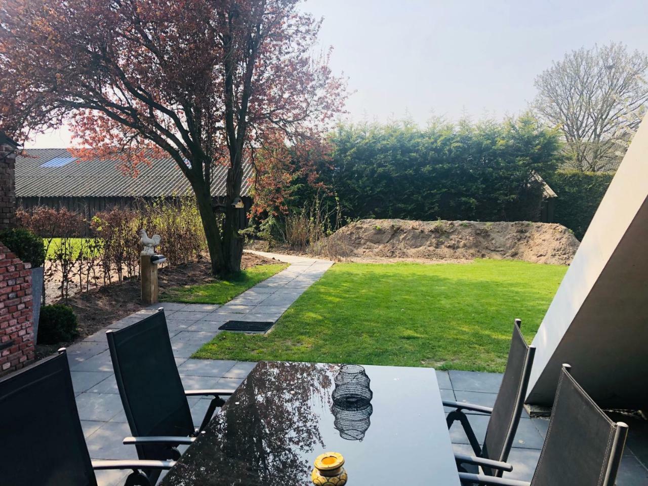 Vakantie Appartementen De Bonte Kraai Raamsdonk Esterno foto