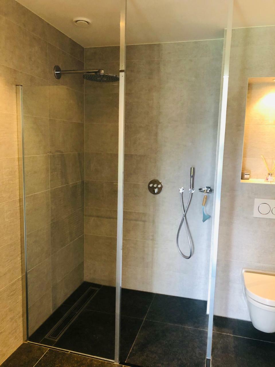 Vakantie Appartementen De Bonte Kraai Raamsdonk Esterno foto