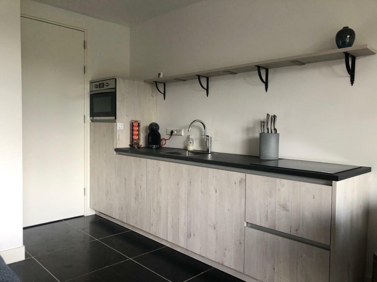 Vakantie Appartementen De Bonte Kraai Raamsdonk Esterno foto