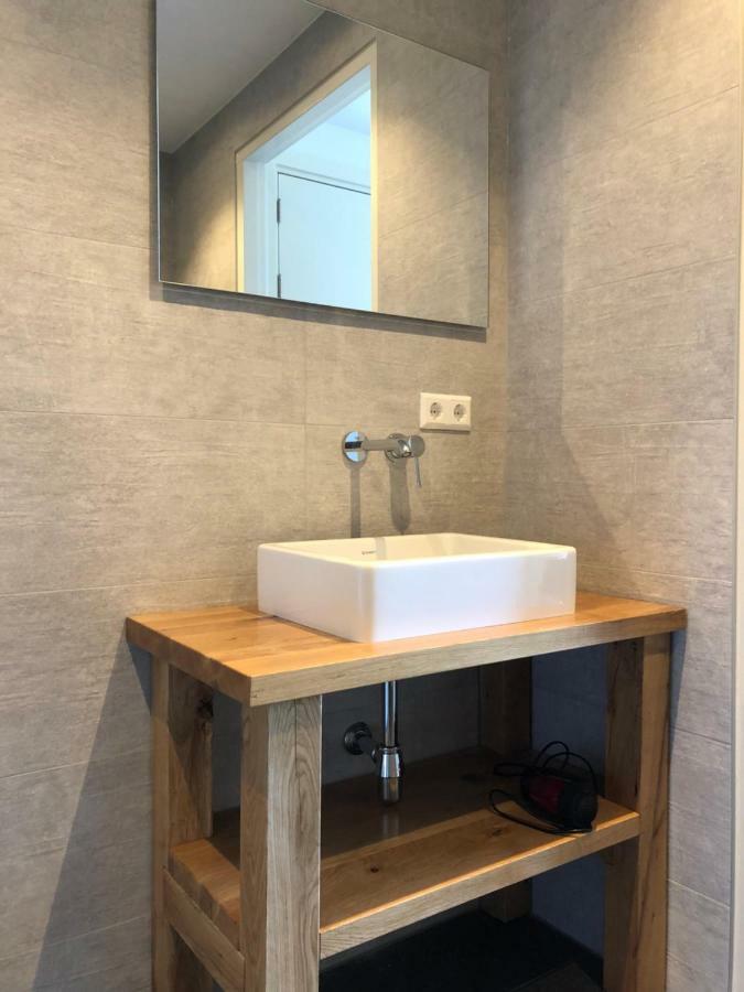Vakantie Appartementen De Bonte Kraai Raamsdonk Esterno foto