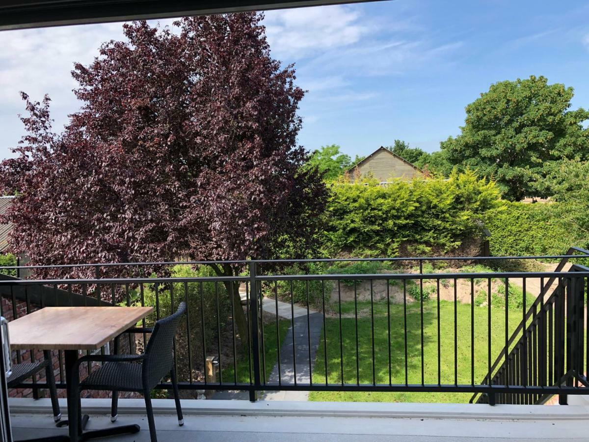 Vakantie Appartementen De Bonte Kraai Raamsdonk Esterno foto
